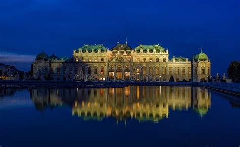 Belvedere Palace - Vienna By Night Stock Image - Image of clouds, austria: 14683539