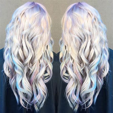 36 Beautiful Holographic Hair Trend Pictures That Are So Stunning You Can't Look Too Long At Them