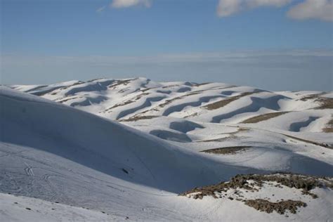 Snowy and stony hills at Faraya Mzaar | Faraya Mzaar Skiing | Faraya ...