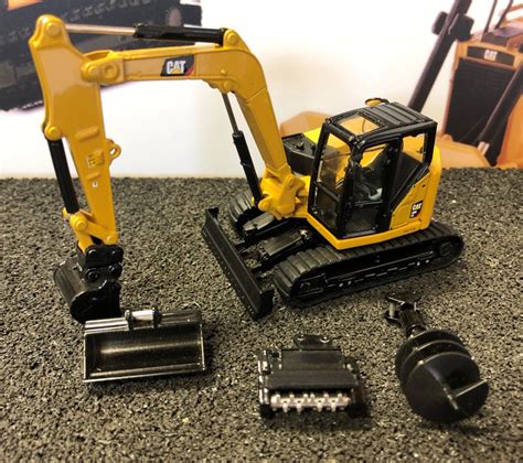 Caterpillar 309 CR Mini Hydraulic Excavator Next Generation Diecast Masters 1:50