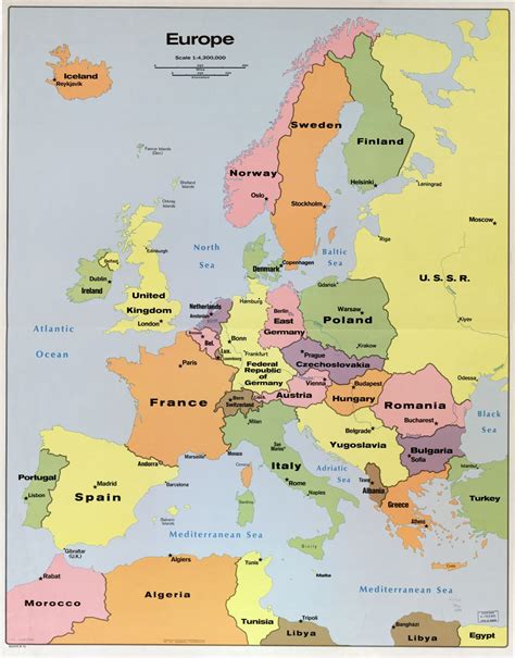 In high resolution detailed political map of Europe with the marks of capitals, large cities and ...