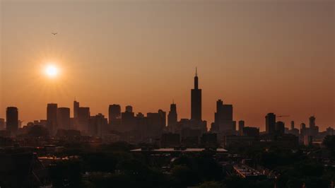 Smoke, floods, tornadoes: The biggest weather moments of 2023 – NBC Chicago