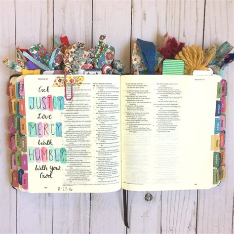 Choosing a Journaling Bible- Bible Journaling 101 - Scribbling Grace