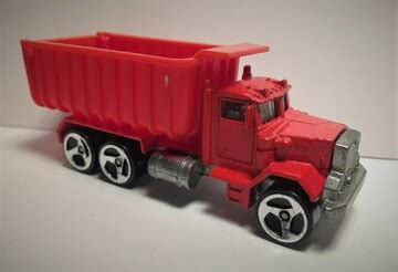 Peterbilt Dump Truck | Model Trucks | Jayhow's Hot Wheels and Collectibles