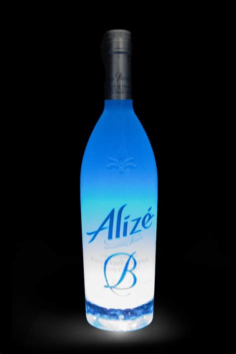 Alize Bleu Passion Liqueur 70cl | VIP Bottles