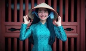 A Complete Guide about the Traditional Vietnamese Hat