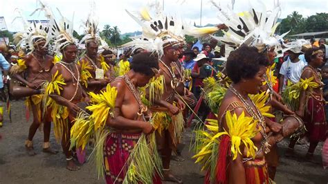 Papua New Guinea (PNG) Cultural Dance 20 - YouTube