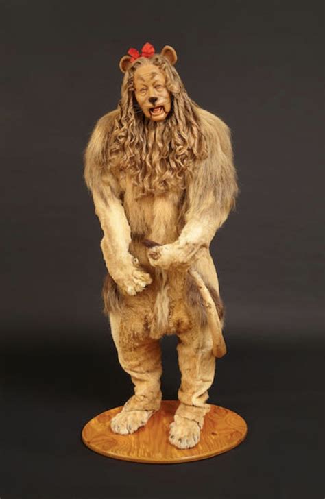 Bert Lahr’s Cowardly Lion Costume from The Wizard of Oz (1939) | Cowardly lion costume, Lion ...