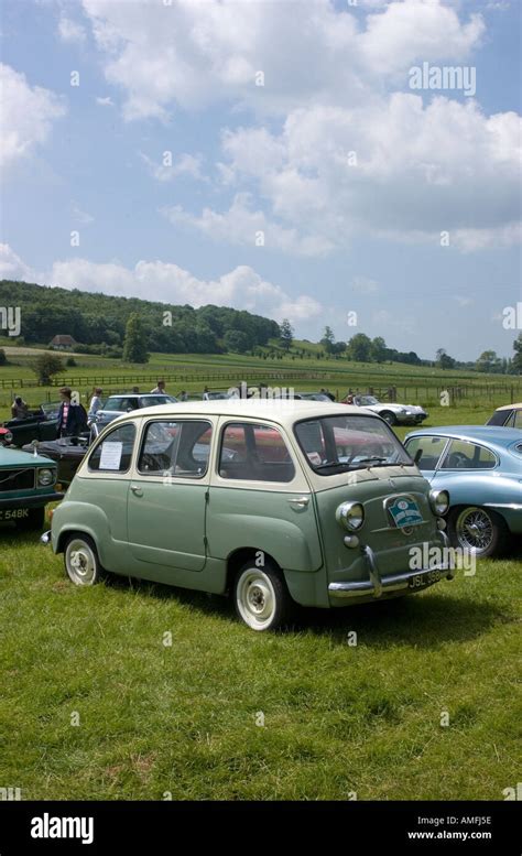 Fiat 600 Multipla Stock Photo - Alamy