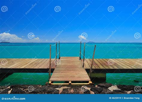 Diving Platform stock image. Image of break, blue, lighten - 4625919