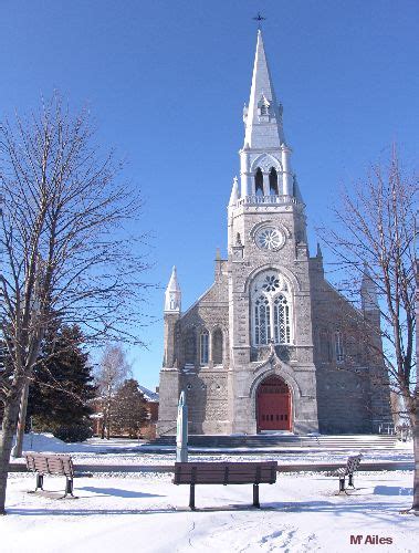 bancs publics de Montérégie, St-Hyacinthe