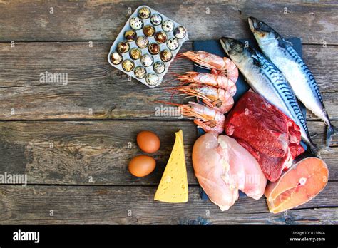 Alimentos de origen animal res fotografías e imágenes de alta resolución - Alamy