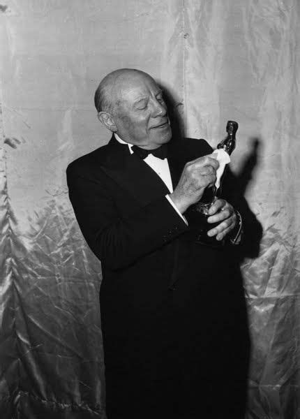 20th Academy Awards® (1948) ~ Edmund Gwenn ~ (1877 – 1959) won the Best Supporting Oscar ...