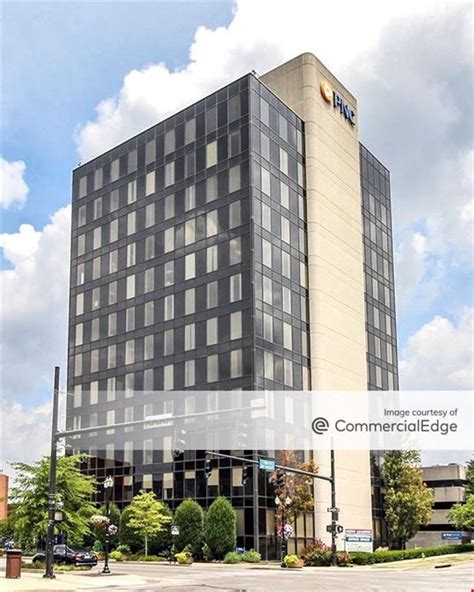 PNC Tower - 301 East Main Street, Lexington, KY