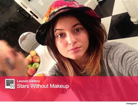 Kylie Jenner Goes Makeup-Free in New Instagram Snap!