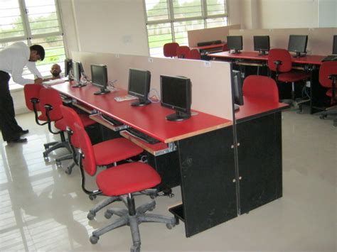 VARPAR computer workstation furniture, for Office/Schools at Best Price ...