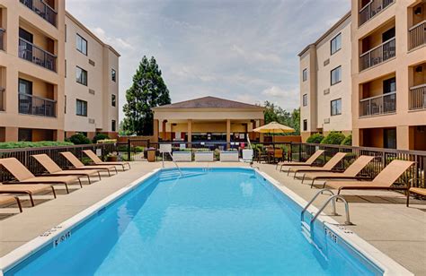 Courtyard by Marriott Durham Near Duke University/Downtown (Durham, NC) - Resort Reviews ...