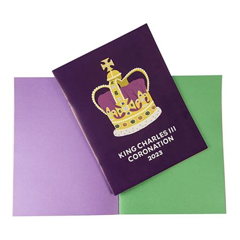 Crown Coronation Scrapbook | Hobbycraft