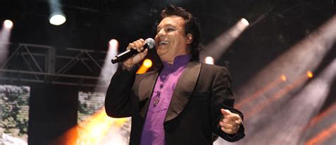 Mexican Music Icon Juan Gabriel dead at 66 – The Hollywood 360