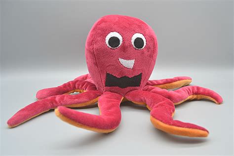 Octopus Plush Toy | Octopus plush, Plush toy, Handmade plush