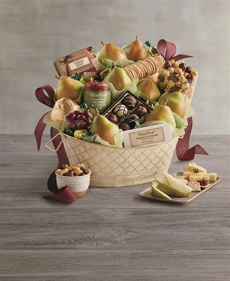 Harry & David Deluxe Favorites Gift Basket & Reviews - Food & Gourmet Gifts - Dining - Macy's