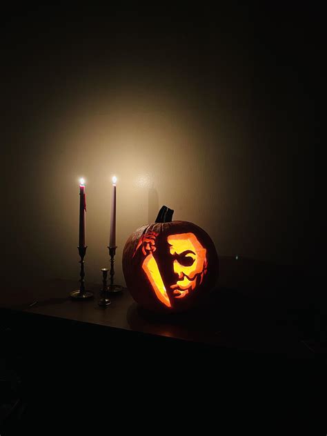 My Michael Myers pumpkin this year 🔪 : r/pumpkincarving