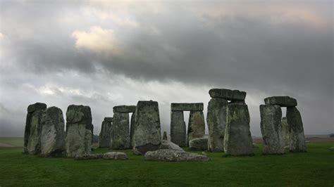 Ghosts of Stonehenge | NOVA | PBS