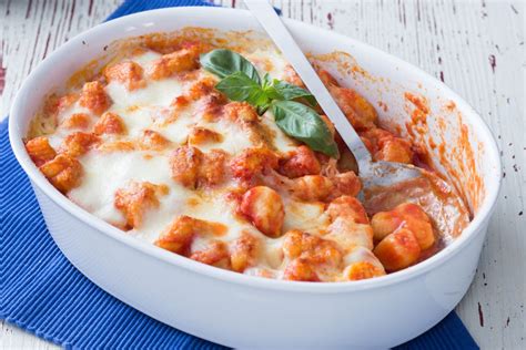 Gnocchi alla sorrentina - Italian recipes by GialloZafferano