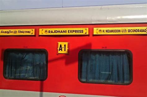 Passengers to grade Rajdhani, Shatabdi trains on cleanliness – Musafir Namah