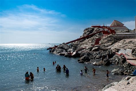 Ilo, el verano espera en el sur – Rumbos de Sol & Piedra