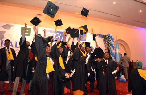 Colorful graduation ceremony of Somali students - DNA News Agency