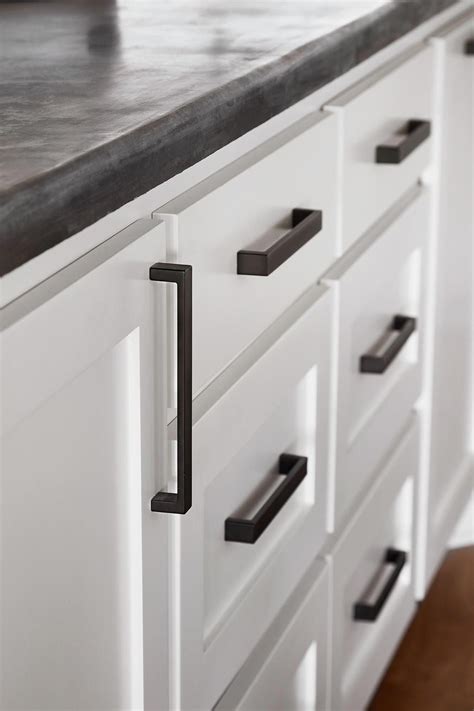 Rustic Kitchen Cabinet Handles And Knobs at stevenkmartin blog