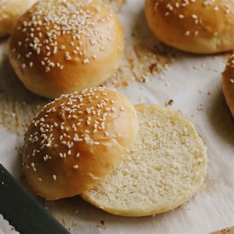 Homemade Hamburger Buns (Burger Buns) - JoyFoodSunshine