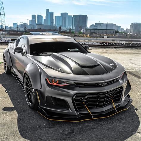 Tag someone who’d like this!😎 #Camarostreets featuring @mdm_pbee | Chevrolet camaro zl1 ...