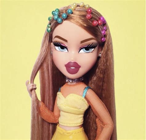 Bratz Doll Makeup, Bratz Doll Outfits, Boujee Aesthetic, Bad Girl Aesthetic, Yellow Aesthetic ...