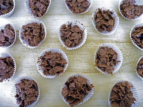 How to make Chocolate Cornflake Cakes | Bachelor Recipe