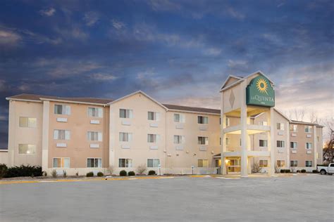 La Quinta Inn by Wyndham Lincoln | Lincoln, NE Hotels