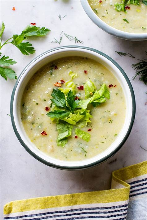 EASY CELERY SOUP (VEGAN) | The Simple Veganista | Bloglovin’