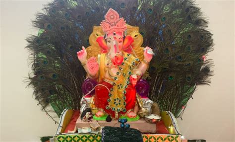 Ganesh Aarti (Marathi) – Ganpatiwalla.com