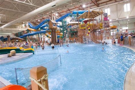 2024 | Dallas Resorts with WaterParks and hotels with Water Slides