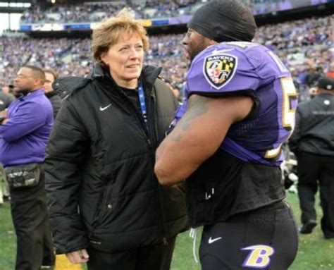 Dr. Leigh Ann Curl, Head Orthopaedic Surgeon for the Baltimore Ravens ...