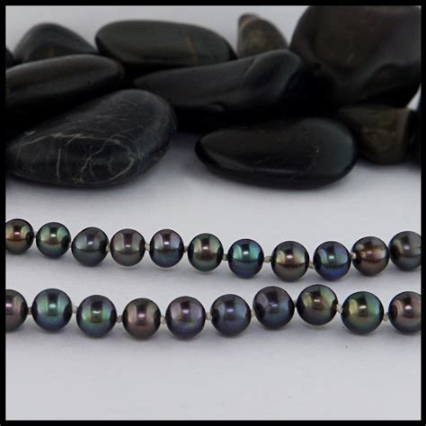 Black Pearl Necklace | Walker Metalsmiths