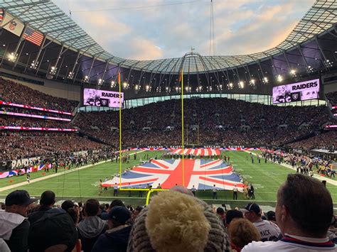 Tottenham Hotspur Stadium makes its NFL debut - The Beaver Online