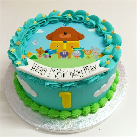 Hey Duggee | First birthday cakes, Birthday baking, First birthday cupcakes