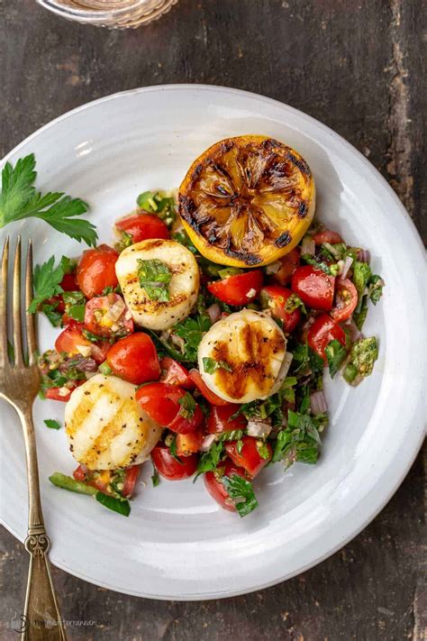 Easy Grilled Scallops with Mediterranean Salsa l The Mediterranean Dish