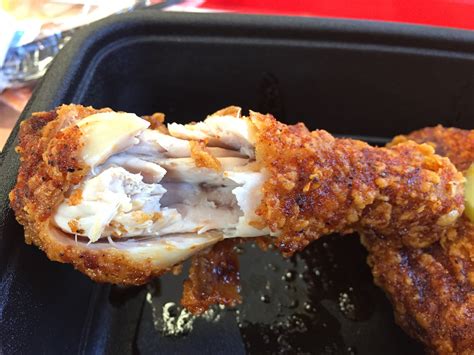 KFC Nashville Hot Chicken [Review] - Fast Food Geek