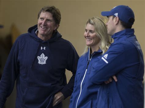 Hayley Wickenheiser makes history in Leaf hockey office | Hayley ...