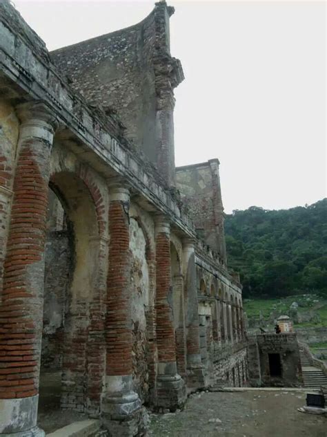 Sans Souci. Former palace in Milot, Haiti. Beautiful ruins to explore ...