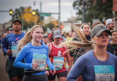 St. Jude Memphis Marathon runners show up 'for the kids' - Memphis ...