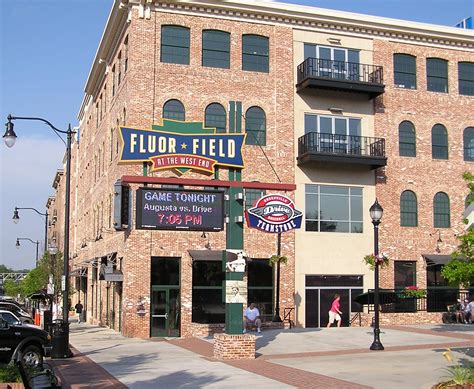 FLUOR FIELD AT THE WEST END